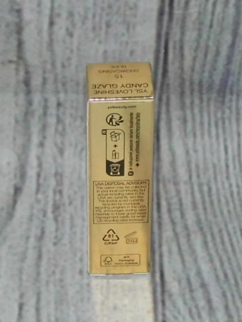 YVES SAINT LAURENT Love Shine Candy Glaze 15 Showcasing Nude Lipstick NEW